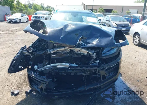 2025 Porsche Macan T из США, поврежденный, VIN WP1AA2A50SLB06424